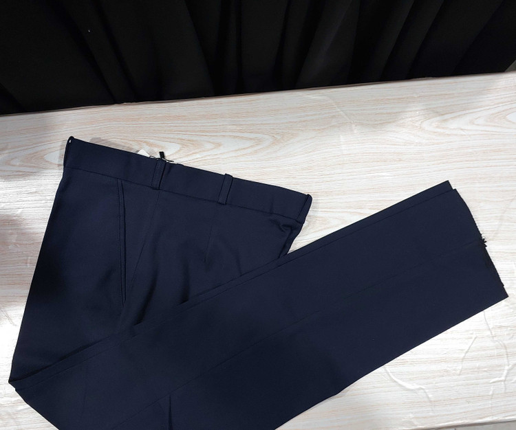 شلوار پارچه ای مردانه سرمه ای نیمه براق سایز های 44 و 46 و 52
